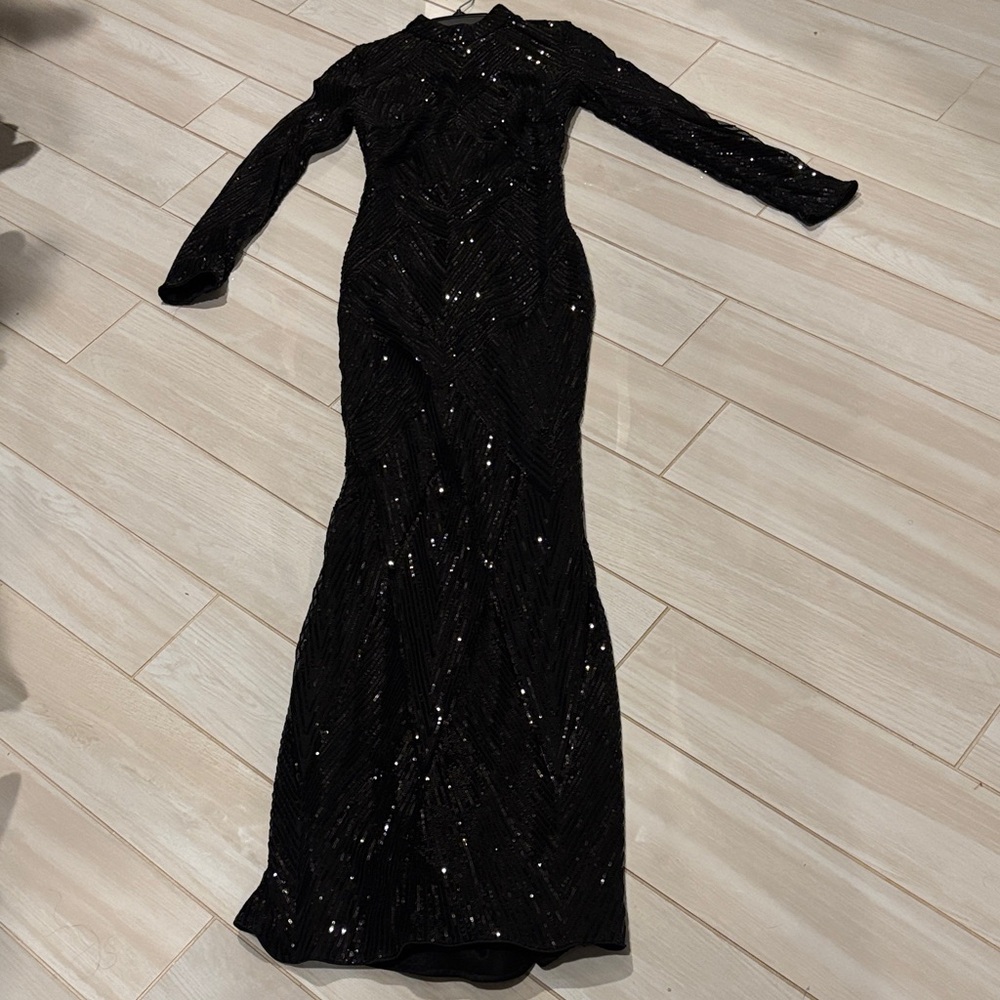 SHEIN Black Long Sleeve Sequin Dress